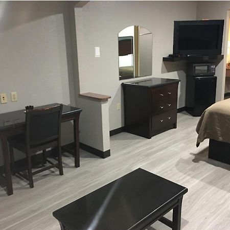 Regency Suites Iah Beltway 8 Houston Eksteriør bilde