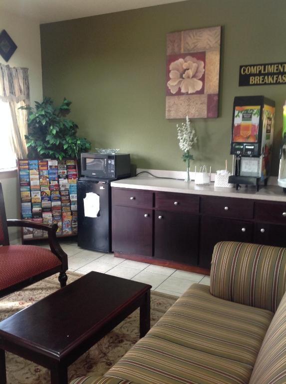 Regency Suites Iah Beltway 8 Houston Eksteriør bilde