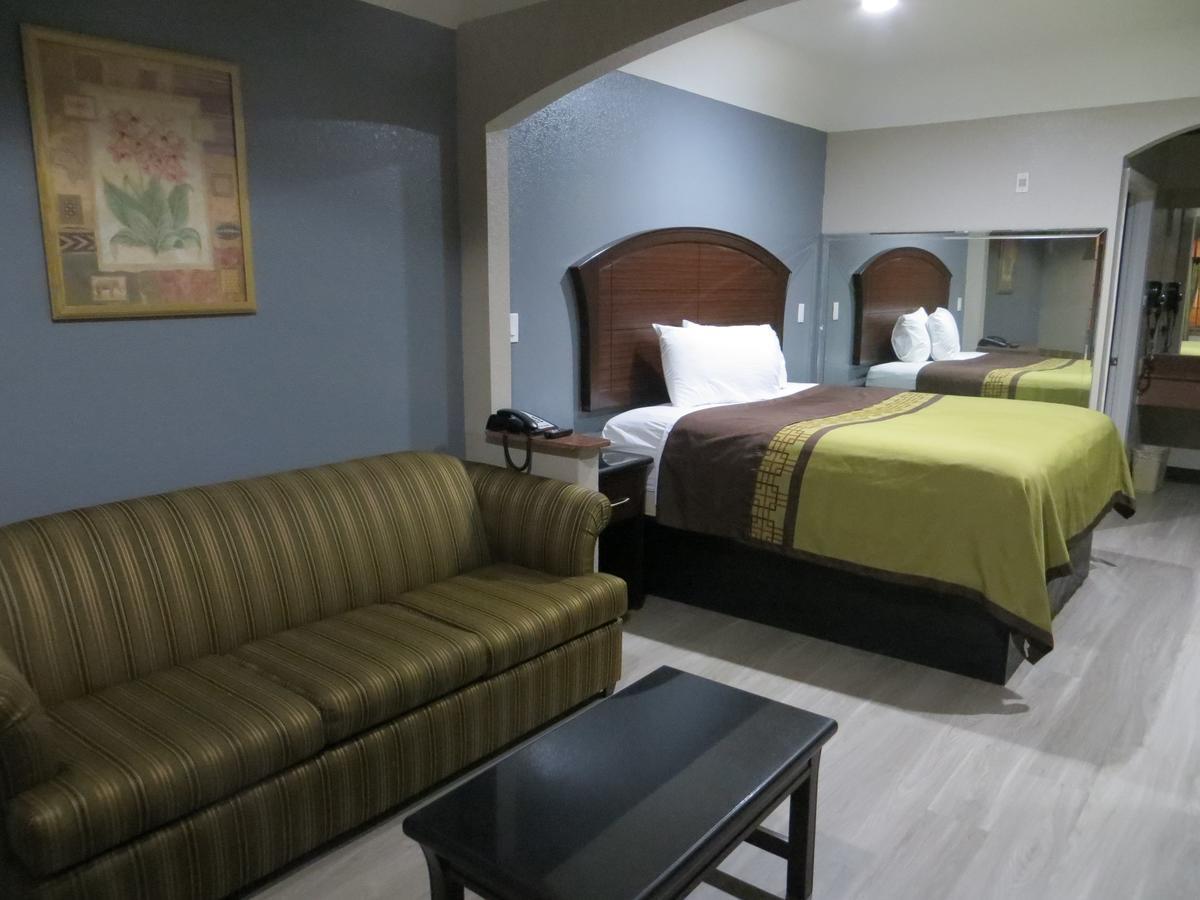 Regency Suites Iah Beltway 8 Houston Eksteriør bilde